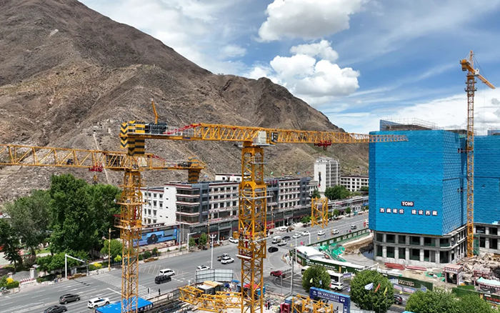 海拔4500米！ 徐工XGT600A-25S 奋战“日光之城”