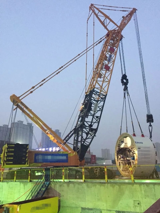 赋能轨交建设，徐工稳稳‘吊’打难题